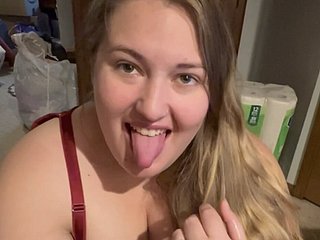 HOT bbw Wed Blowjob Go for Cum!!  with a smile