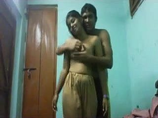 Desi India Horny Homemade MEGA SexTape
